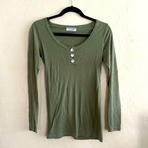 Michael Stars long sleeve t-shirt.  Great shape, olive green